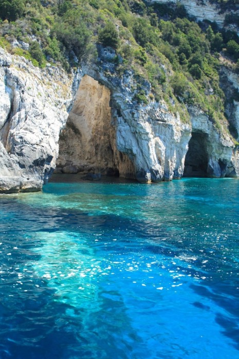 Фотообои скалы у моря